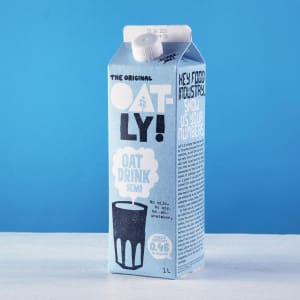 Oatly oat drink semi chilled